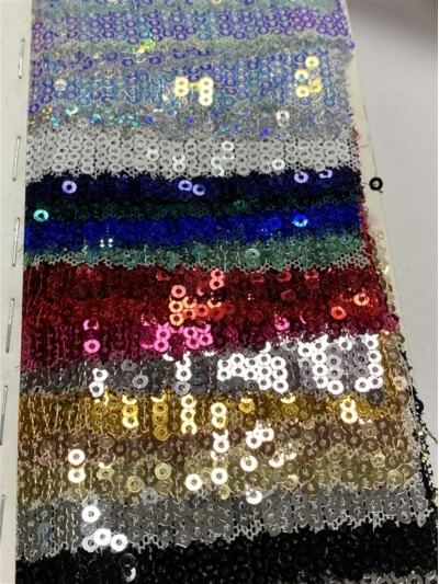 GZ-XP 彈性滌珠片安網閃光布  幅寬：125-130cm  成分：100%滌綸  珠片PET 側面照